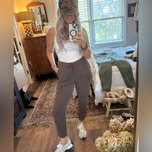 American Eagle Brown Sweatpants Joggers